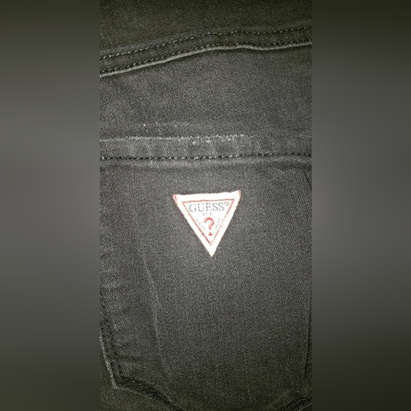 Guess Jeans Black Distressed - Picture 4 of 8
